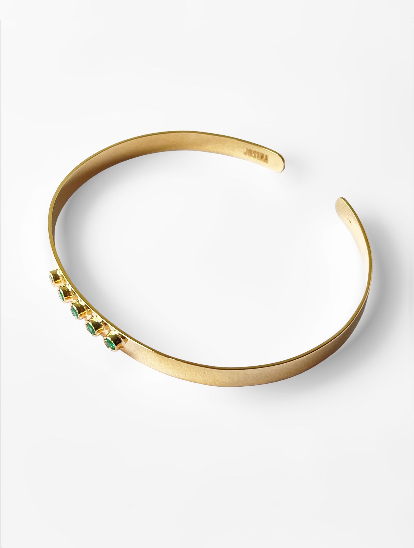 Jabbar - Bangle with vibrant green Emeralds