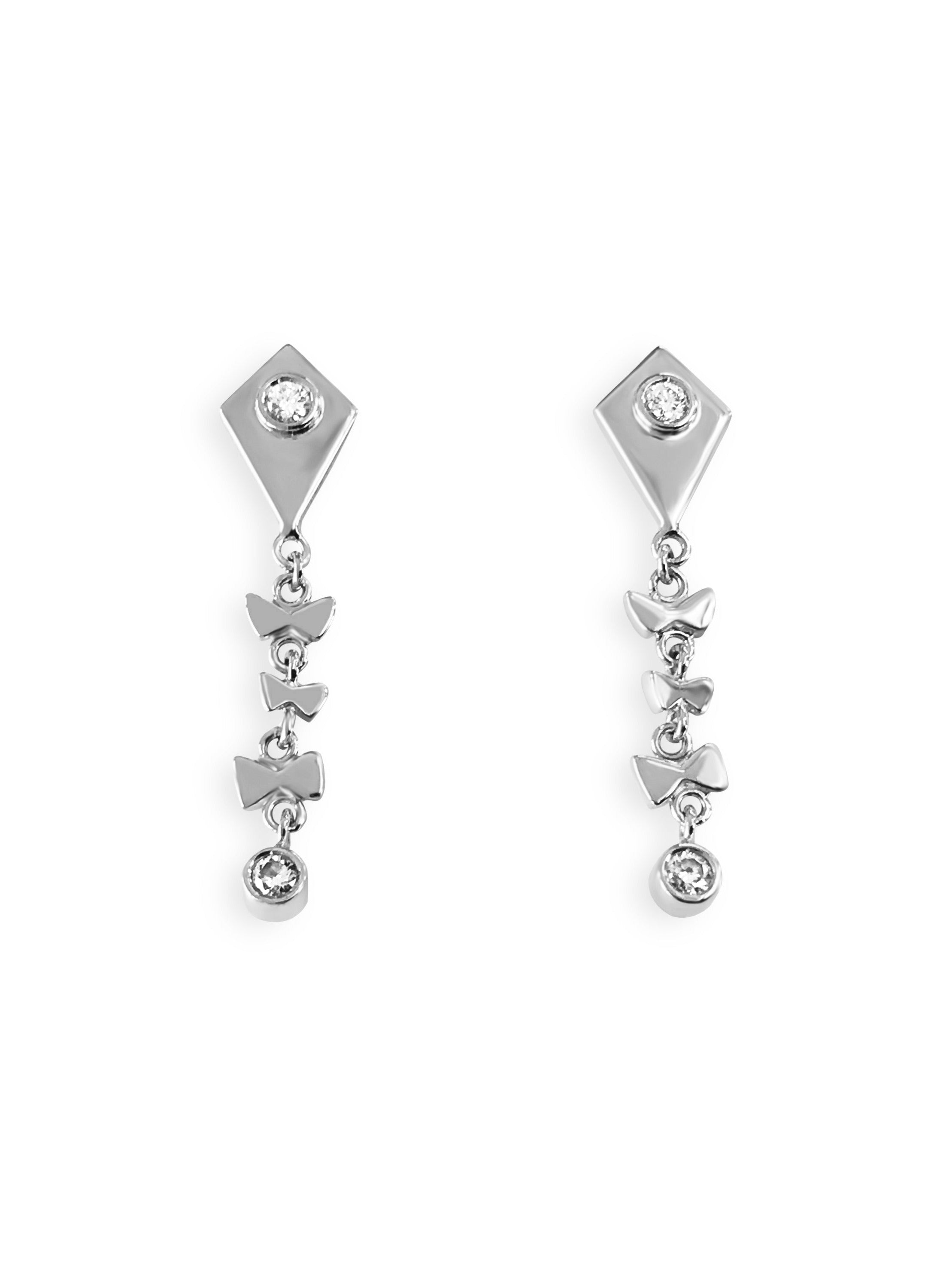 Kite - Earrings with gleaming diamonds
