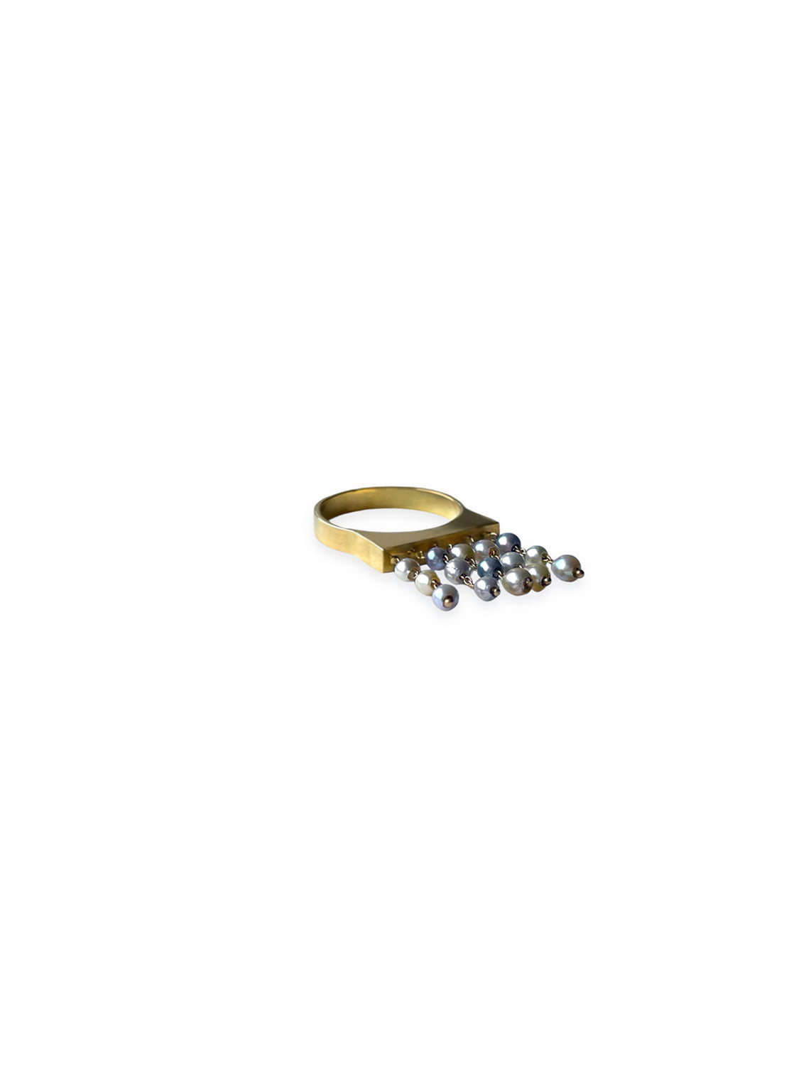 Shower - Ring with small dazzling Akoya pearls (limited edition)