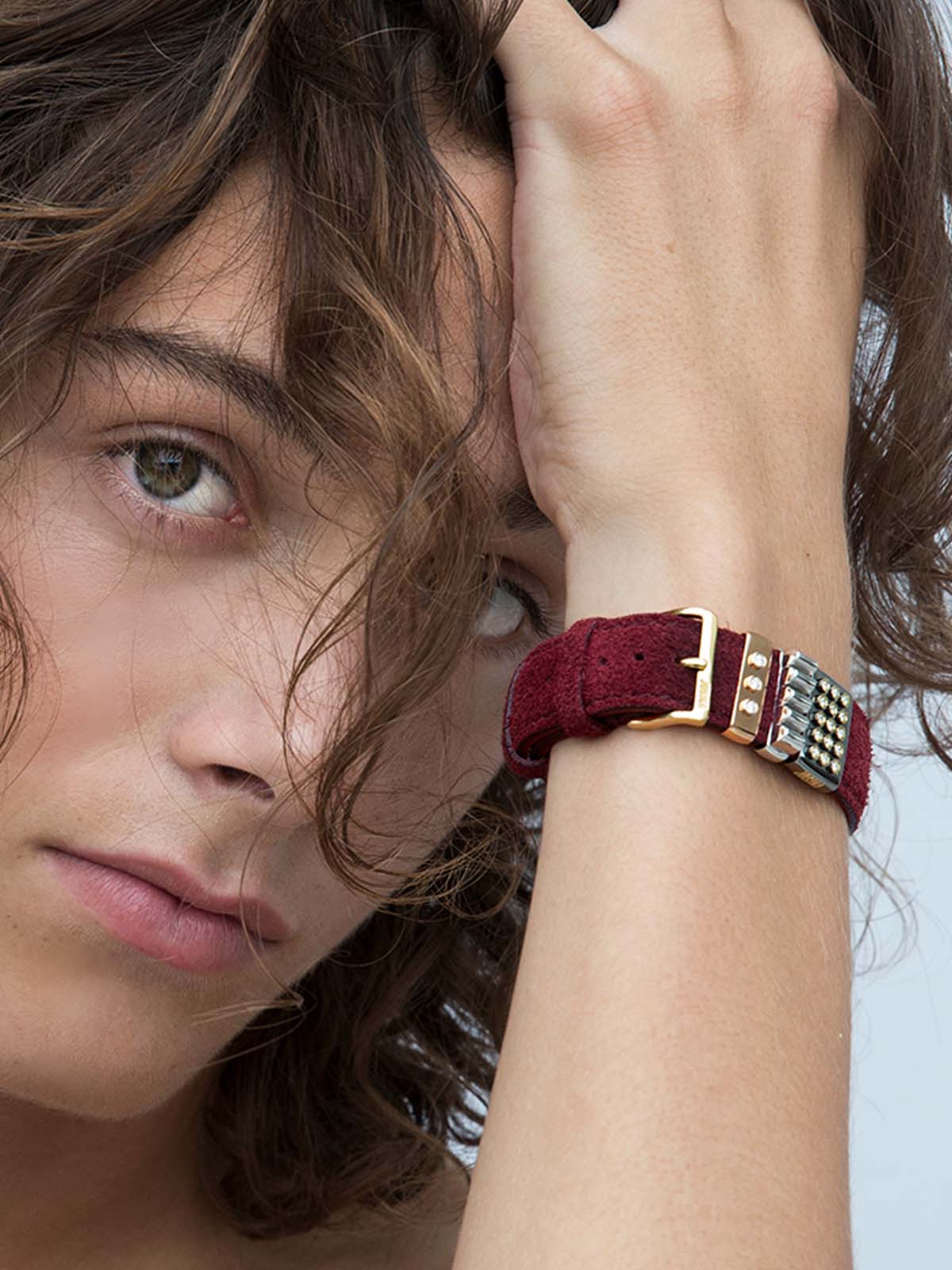 Embracelet Suede - Bracelet in 2 colors- with 18kt solid gold buckle