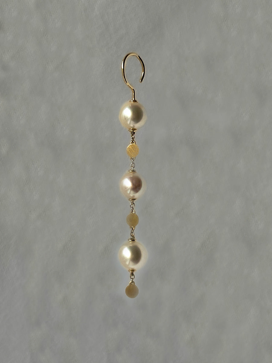 Dazzling Droplets - Earring with pearls