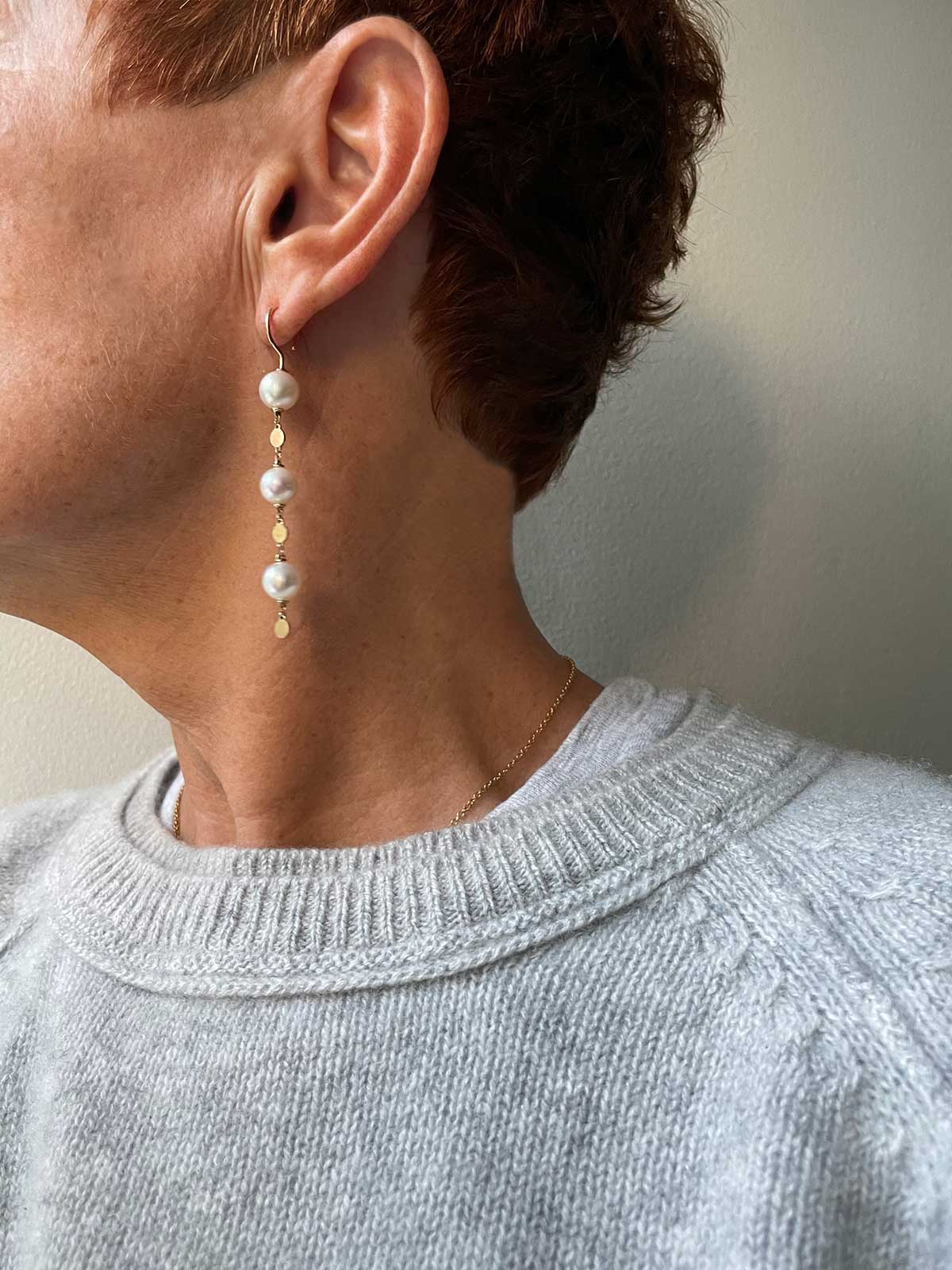 Dazzling Droplets - Earring with pearls