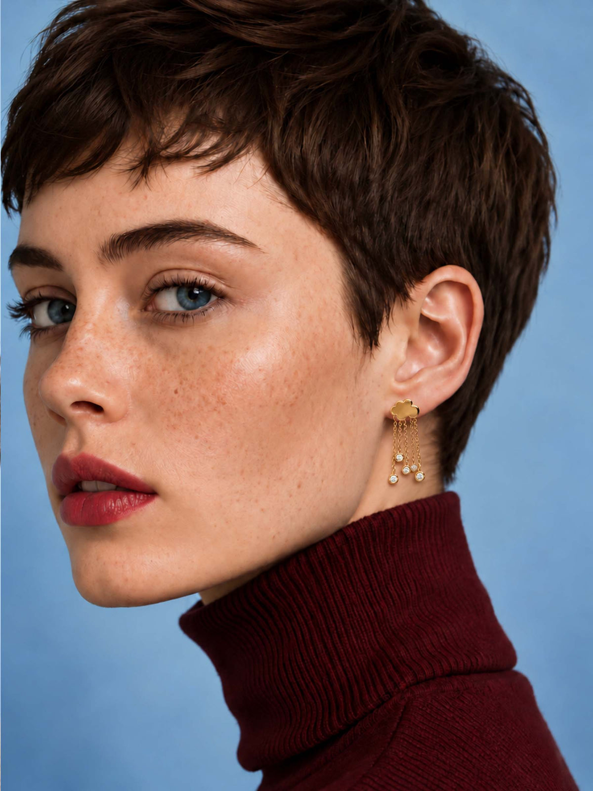 RAIN CLOUDS – Pair of Earrings in 18-Karat Gold with Diamonds