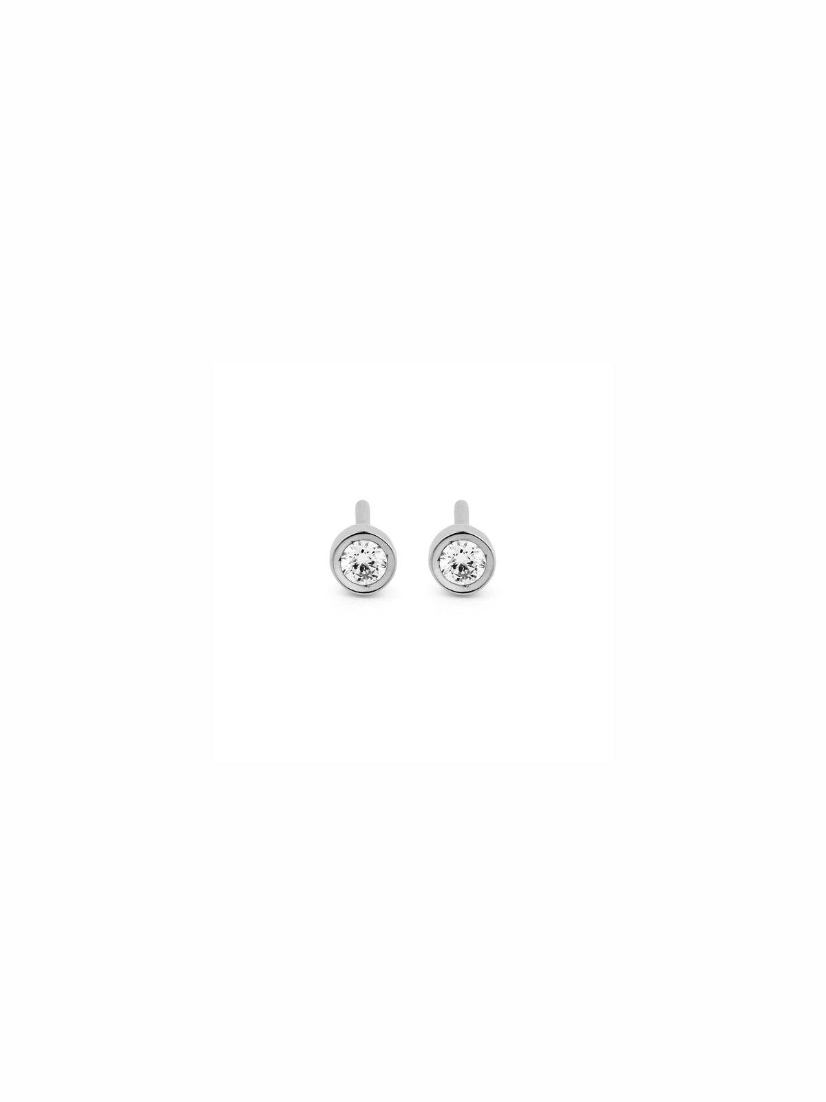 FLASH - Studs with diamonds