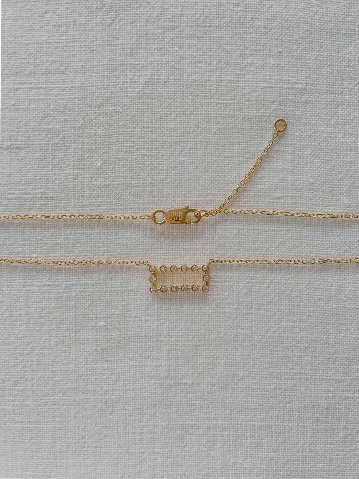 Frame Me - Pendant with 14 diamonds