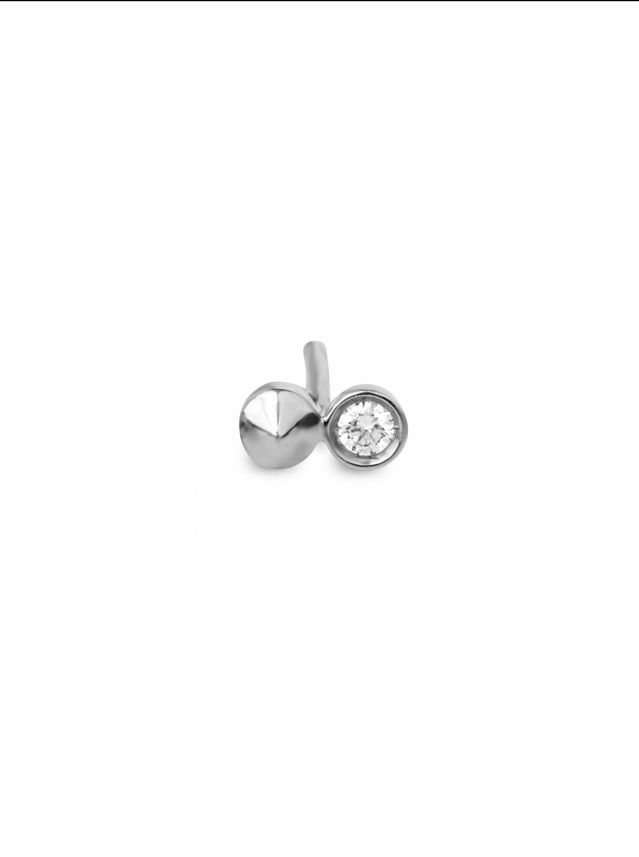 Cone - Stud with diamonds