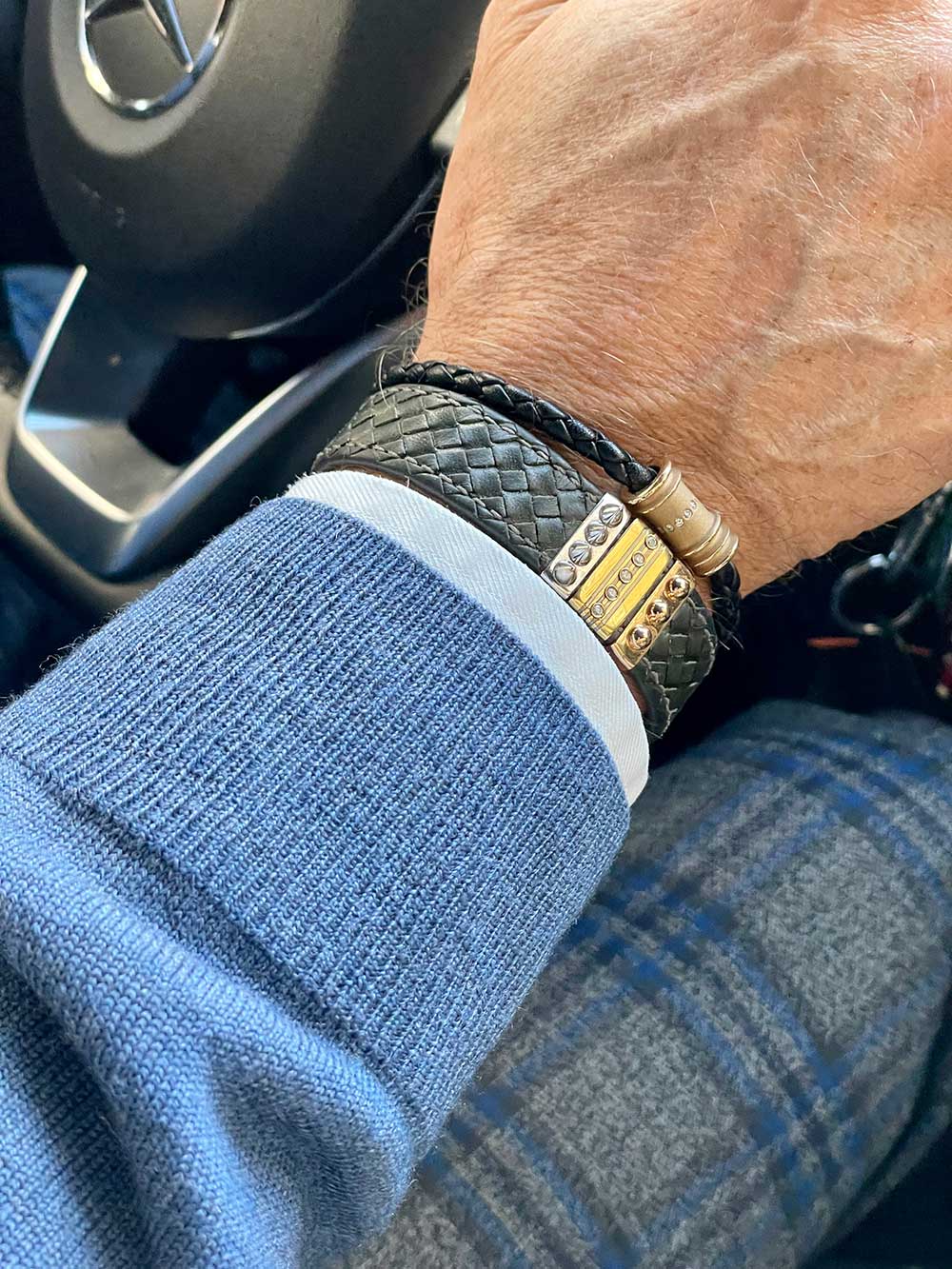 Mr. Grey - Heavy solid gold and leather bracelet